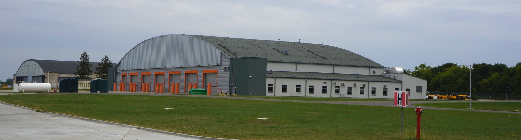budowa hangarów